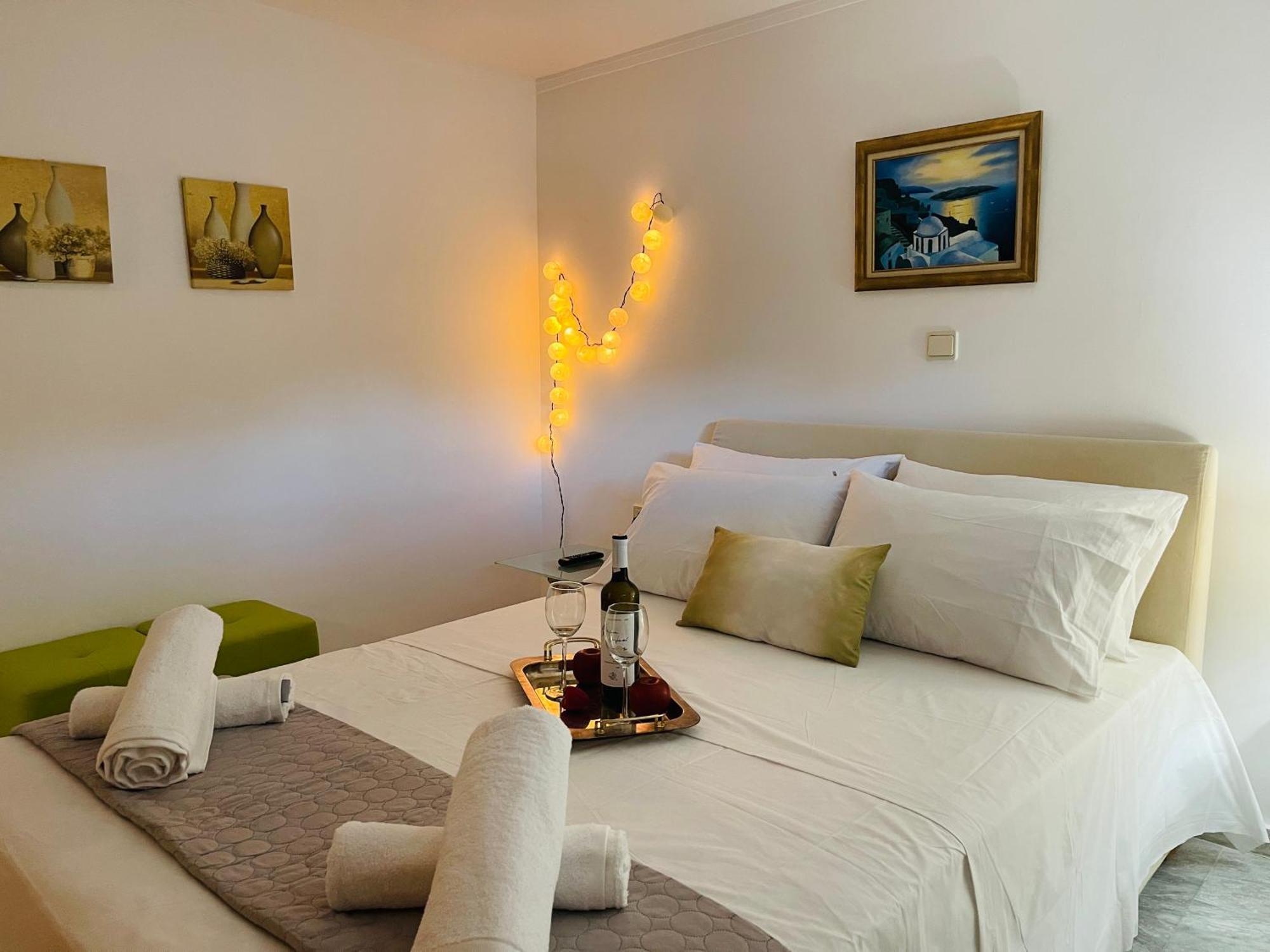 Apartamento Erotospilia Porto Rafti Near The Athens Airport Exterior foto